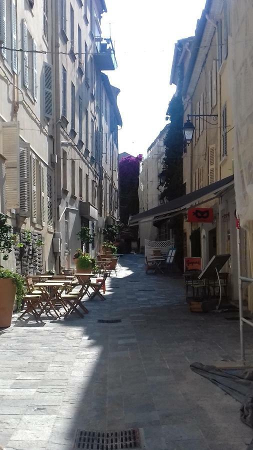 L'emilia * Hyères